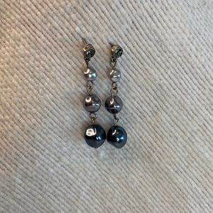 Black Fashion Drop Earrings